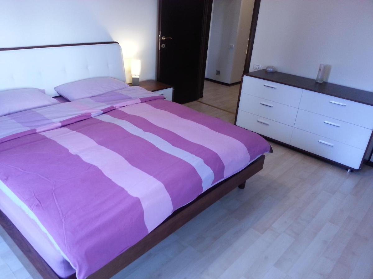 Apartment 3 Rooms Elegant Bukurešť Exteriér fotografie